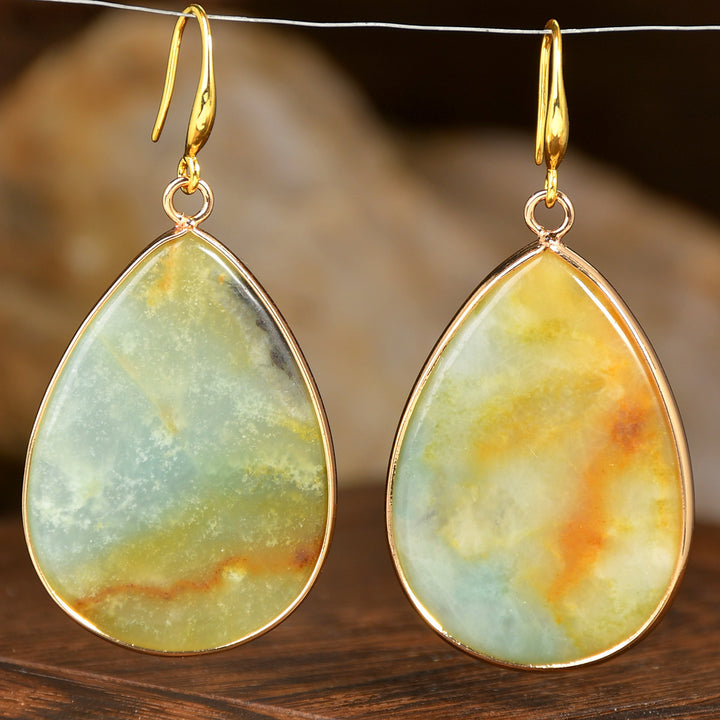 Women's High Profile Retro Water Drop Natural Stone Pendant Earrings